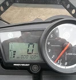 YAMAHA R 15 V1 , V2 BIKE SCREEN POTECTOR PRISM GUARD
